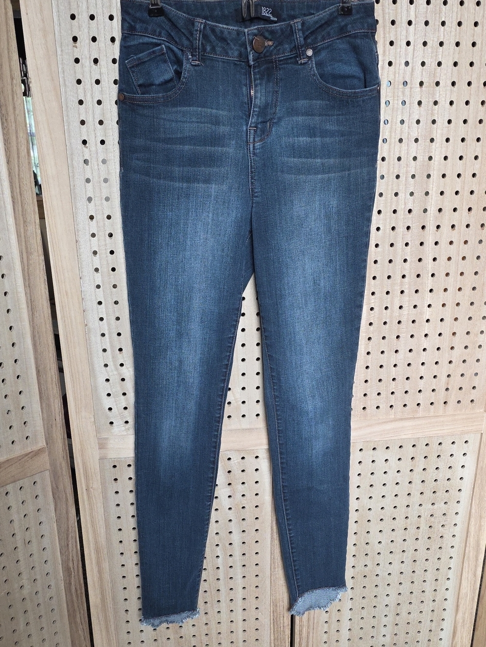 1822 Denim Midnight Blue Skinny Jeans with Frayed Hem